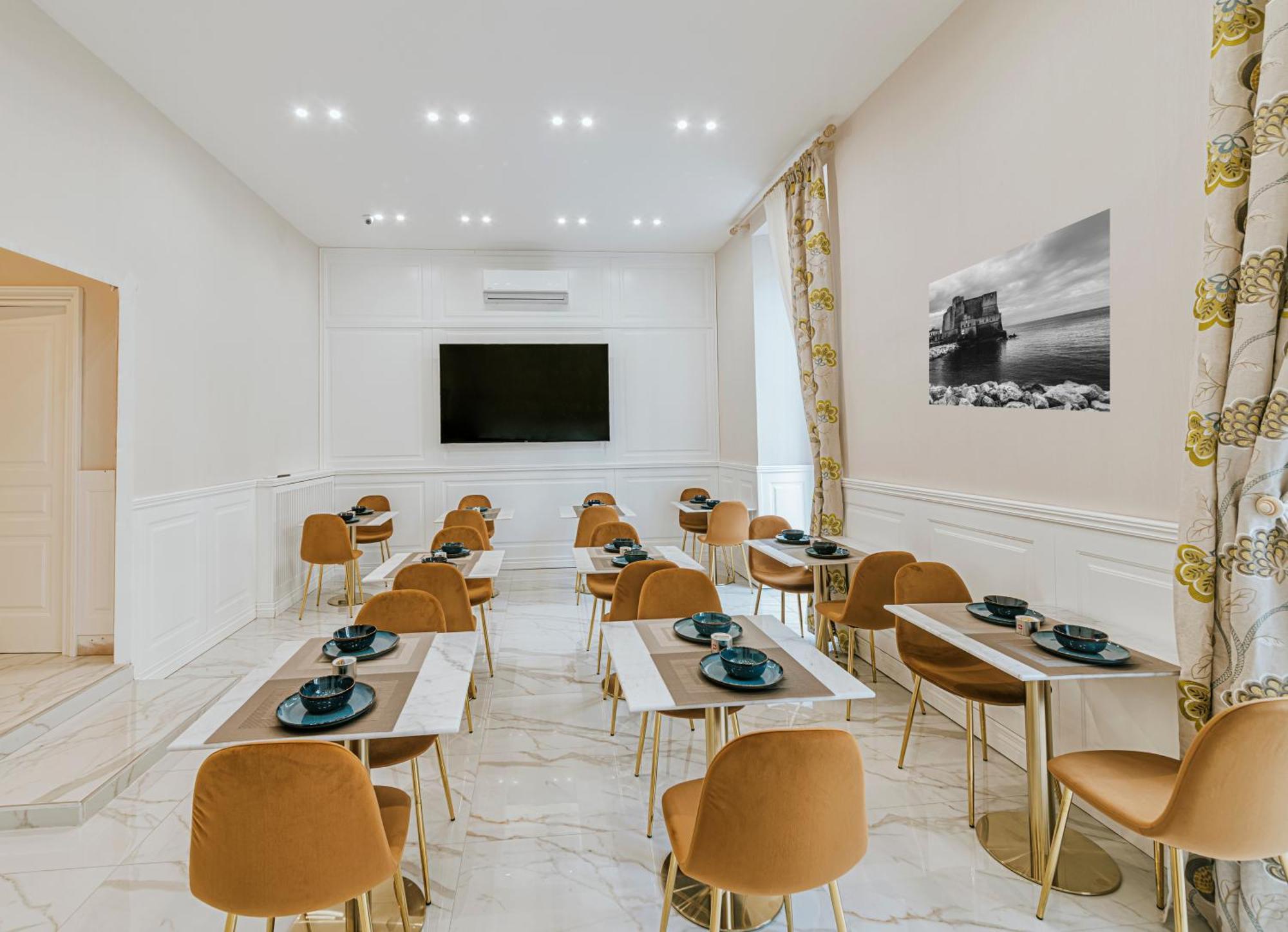 Gentile Suite & Spa Vomero Nápoles Exterior foto