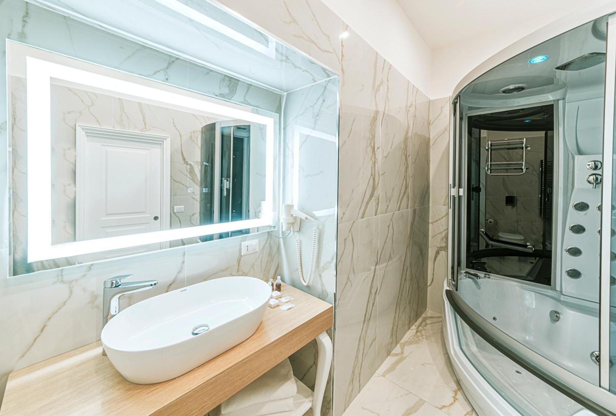 Gentile Suite & Spa Vomero Nápoles Exterior foto
