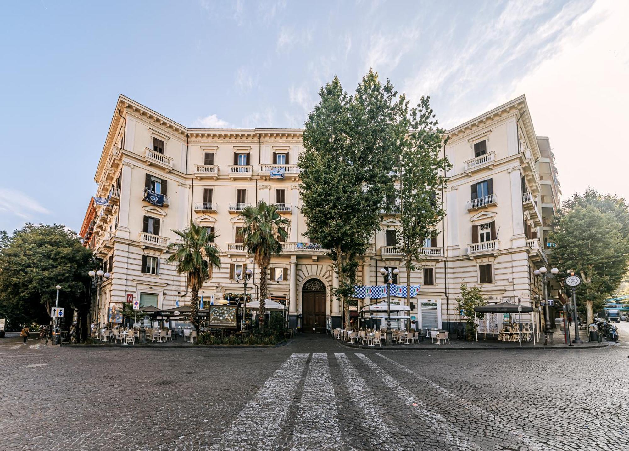 Gentile Suite & Spa Vomero Nápoles Exterior foto